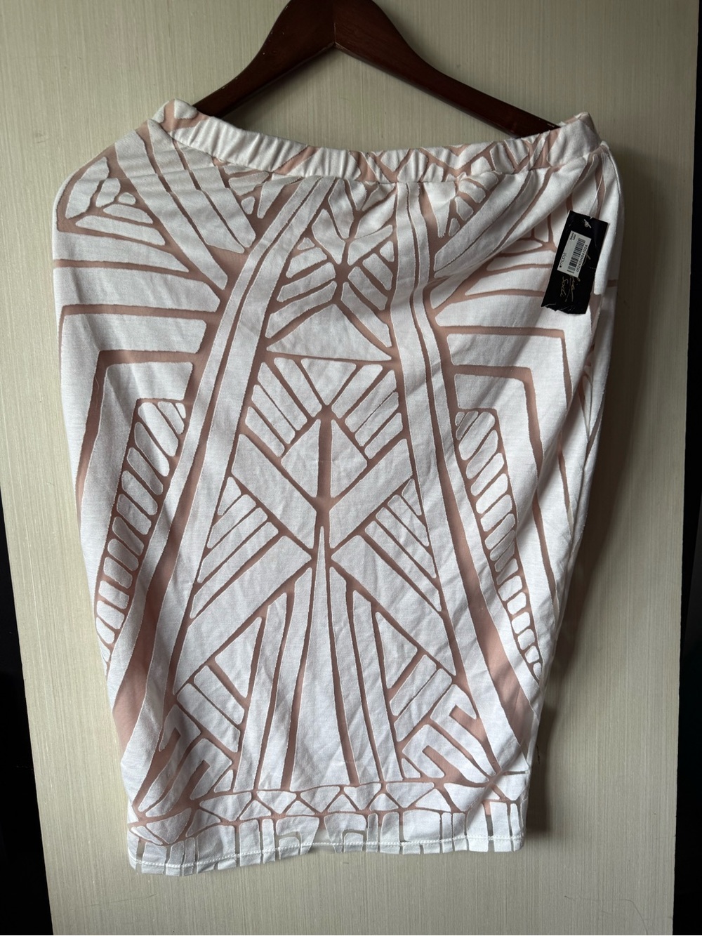 Thalia Sodi White and Blush Geometric Pencil Skirt
